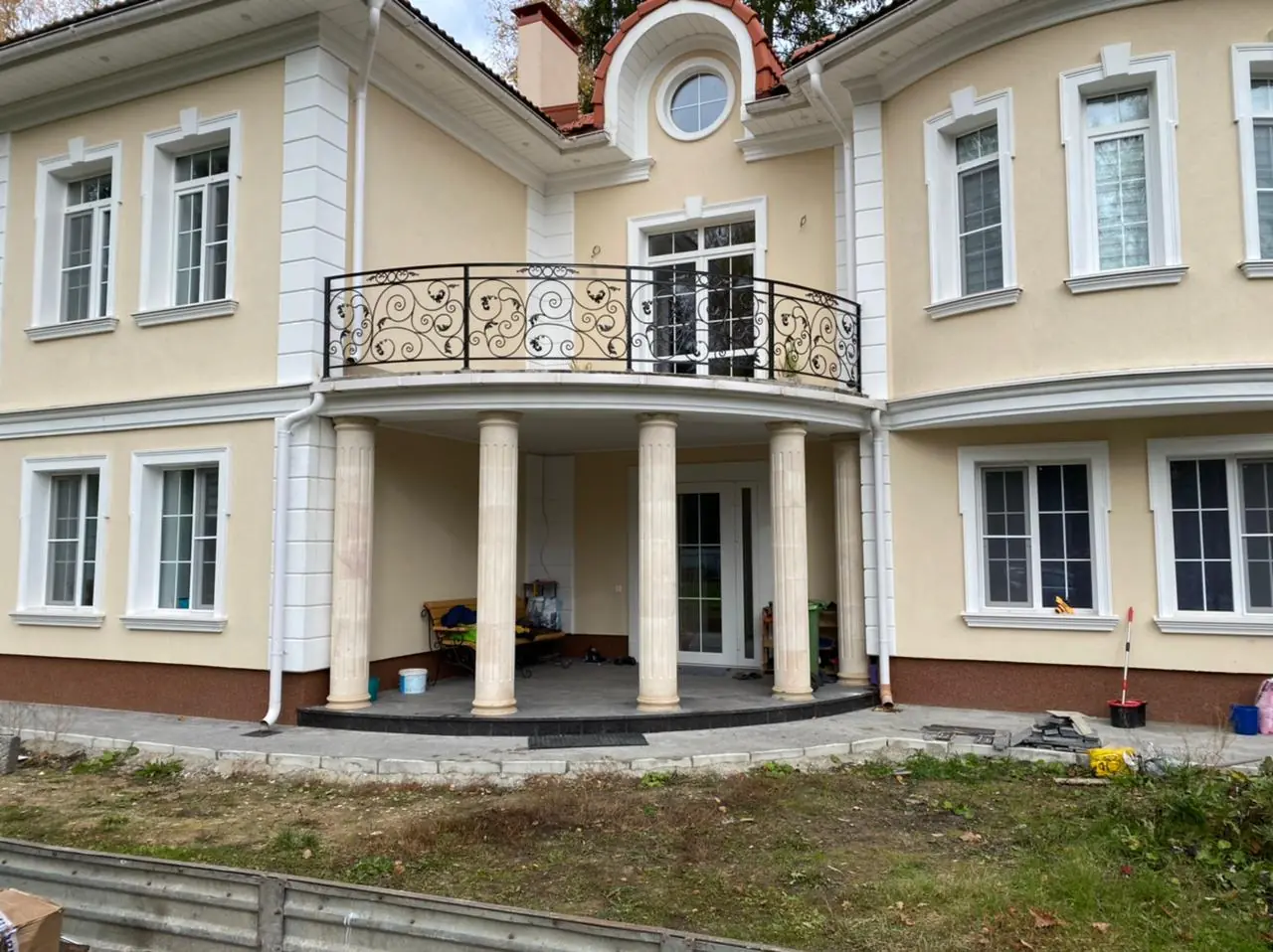 Работа 0722. Кованные ограждения особняка, Клинский район