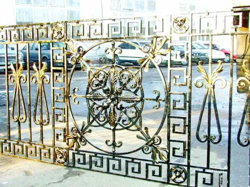 Кованый забор Спарта в Москве и Московской области