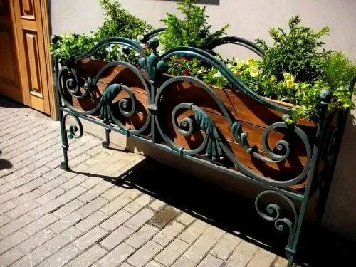 Цветники на окна CV6 в Москве и Московской области