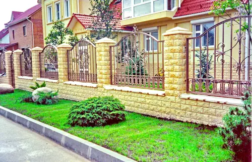 Кованый забор Изабель в Москве и Московской области