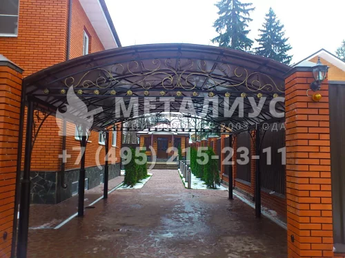 Навес с ковкой NKV9 в Москве и Московской области