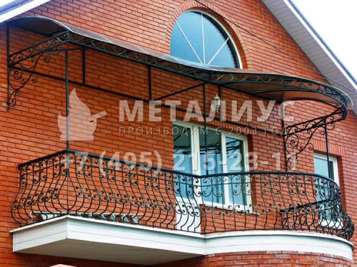 Козырёк над балконом K7 в Москве и Московской области