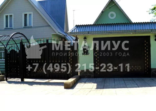 Гаражные ворота GV 15 в Москве и Московской области