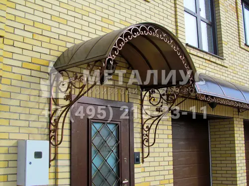 Козырёк над крыльцом KK5 в Москве и Московской области
