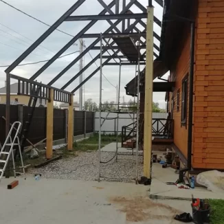 Работа 249. Навес-пристройка с кованым орнаментом