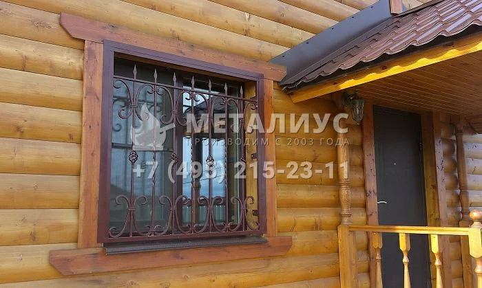 Работа 2074. Кованые решетки, брусовой дом