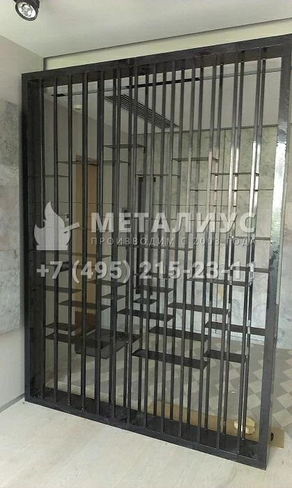 Работа 2094. Стеллажная группа в холле посольства