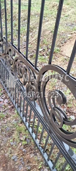 Работа 1064. Кованные ворота  в д. Саларьево