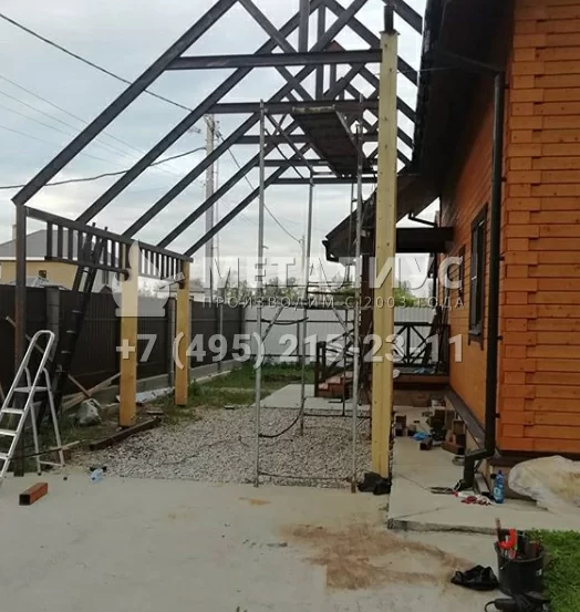 Работа 249. Навес-пристройка с кованым орнаментом