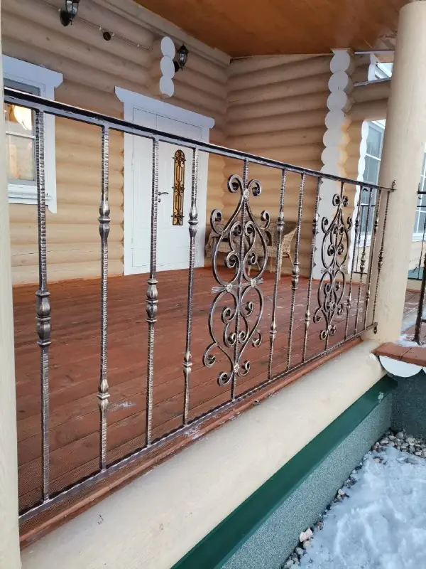 Работа 0712 Клинский район, дер. Белозёрки, ковка в классическом стиле с современными мотивами
