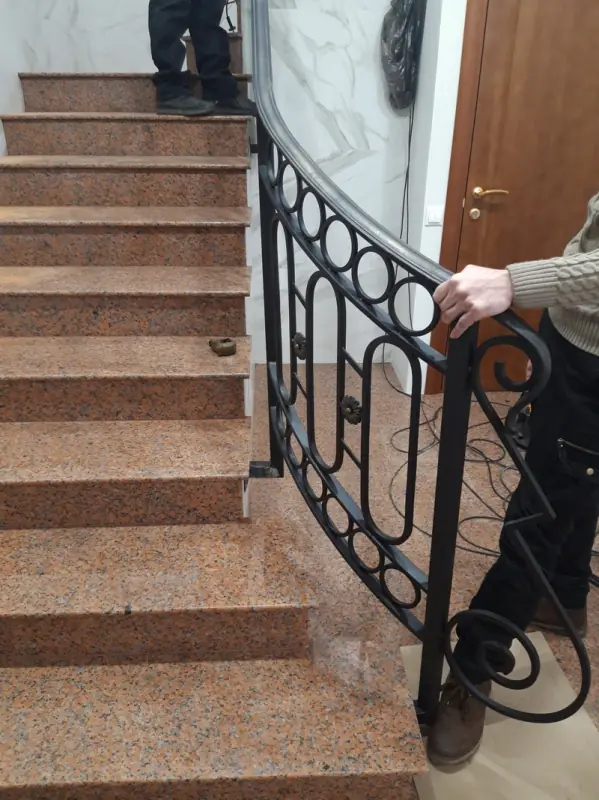 Работа №2468. Перила в офисное помещение, м.Бауманская