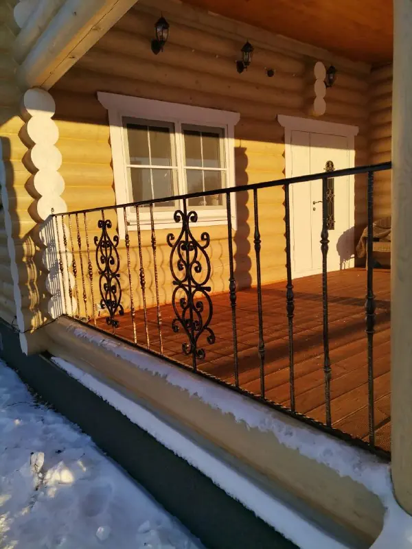 Работа 0712 Клинский район, дер. Белозёрки, ковка в классическом стиле с современными мотивами