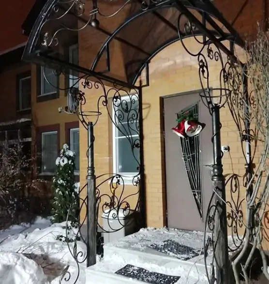 Работа 751. Навес над входном в загородный дом, Истра