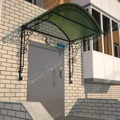 Козырёк над входом K4482 в Москве и Московской области
