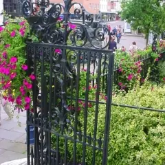Кованые решётки  Идиллия в Москве и Московской области