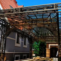 Навес с ковкой NKV2 в Москве и Московской области