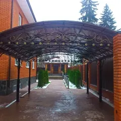 Навес с ковкой NKV9 в Москве и Московской области