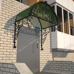 Козырёк над входом K4509 в Москве и Московской области
